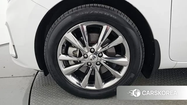 Kia The New Carnival id 3552076 из Кореи 15