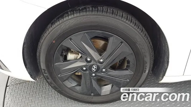 Hyundai Avante Hybrid (CN7) id 2874517 из Кореи 15