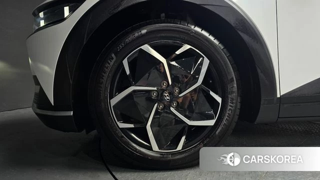 Hyundai Ionic 5 id 4533568 из Кореи 15