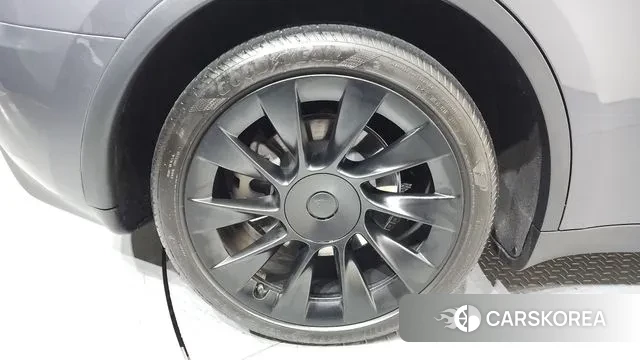 Tesla Model Y id 3487178 из Кореи 15