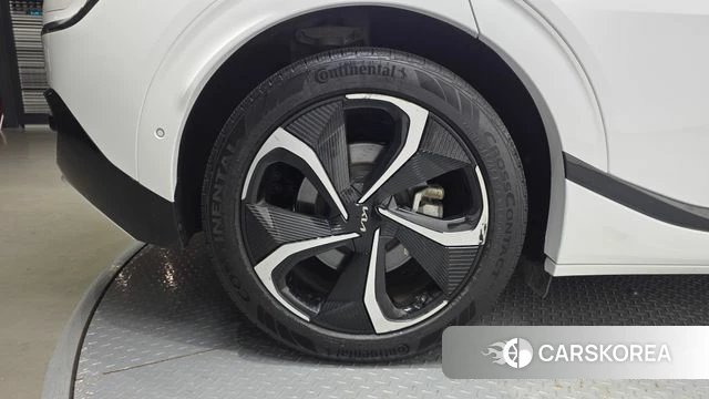 Kia EV6 id 4893423 из Кореи 15