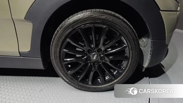 Mini Cooper Clubman id 3336432 из Кореи 15