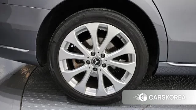 Mercedes-Benz E-Class W213 id 3666959 из Кореи 15