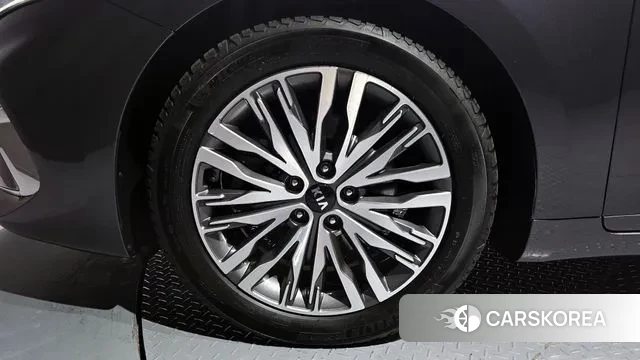 Kia K7 Premier id 3760773 из Кореи 15