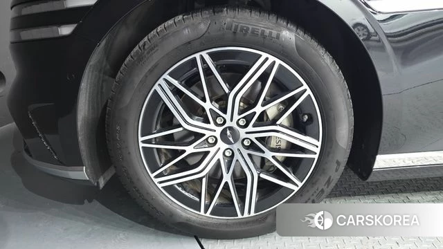 Genesis G90 (RS4) id 4613782 из Кореи 29