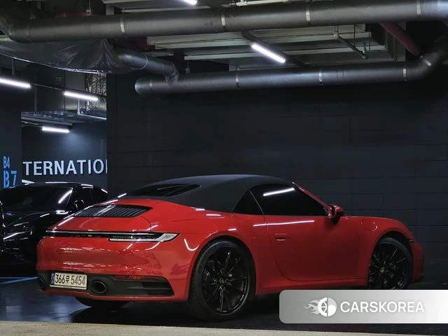 Porsche 911(992) id 4501385 из Кореи 15