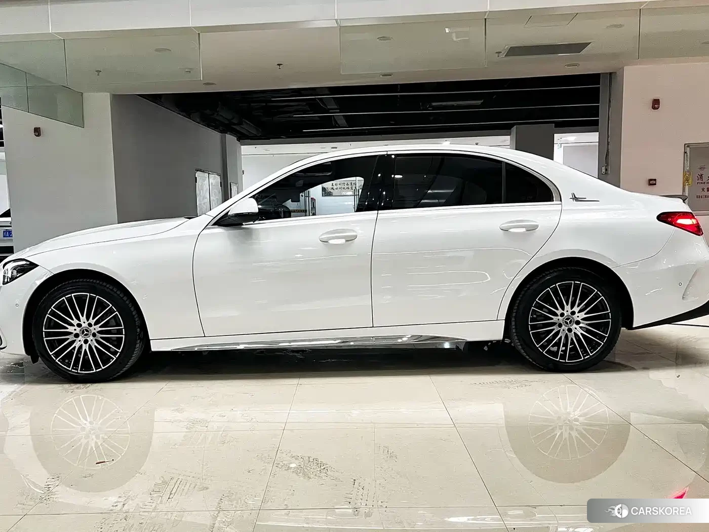 Mercedes-Benz C-class 2024 Белый из Китая, фото 5