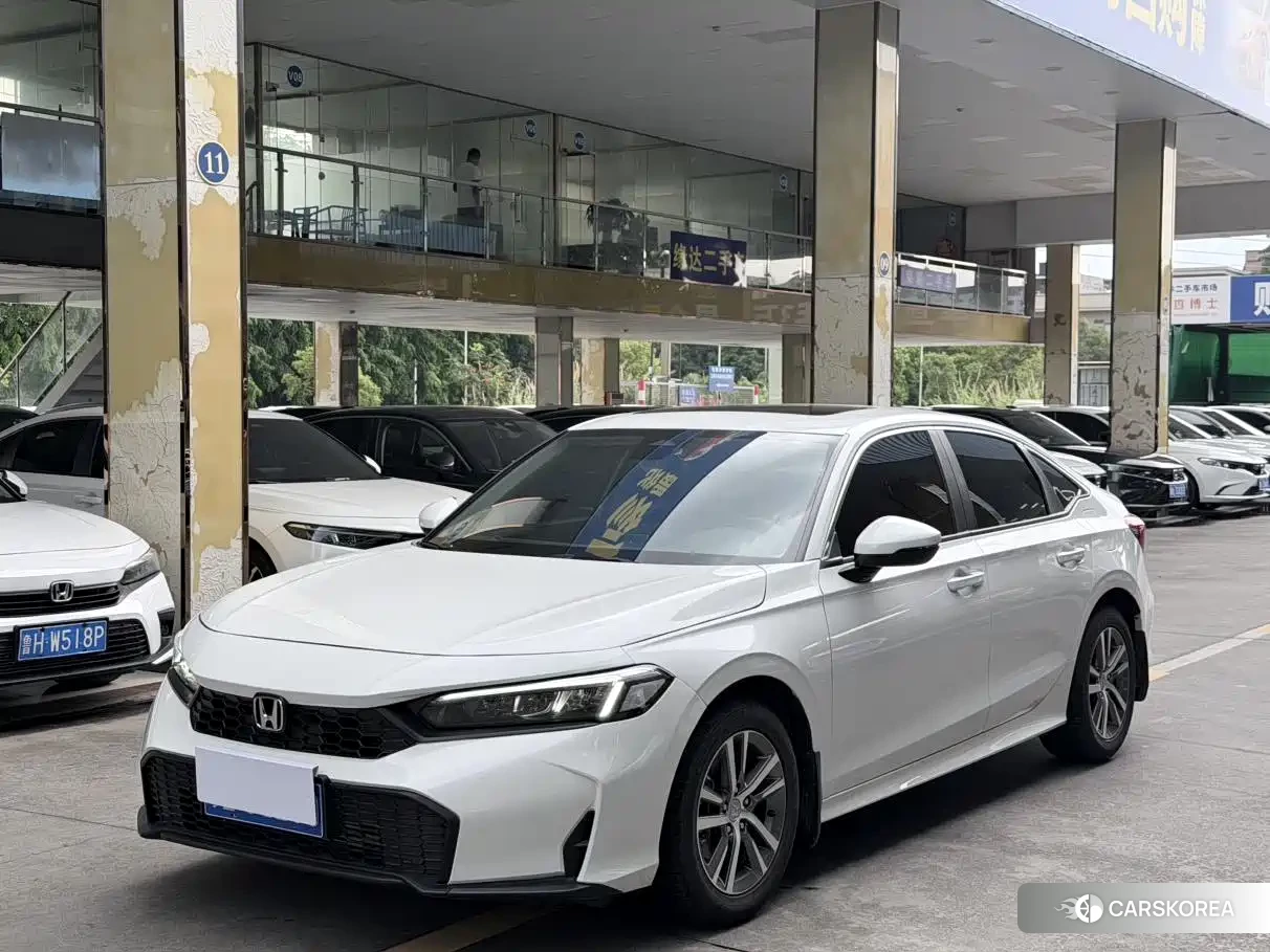 Honda Civic id 4545850 из Китая 9