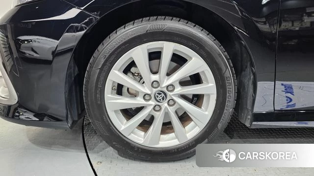Toyota Camry (XV70) id 4631721 из Кореи 28