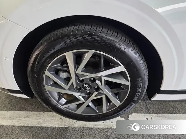 Hyundai Grandeur (GN7) id 3452497 из Кореи 15