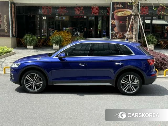 Audi Q5L id 4211818 из Китая 10