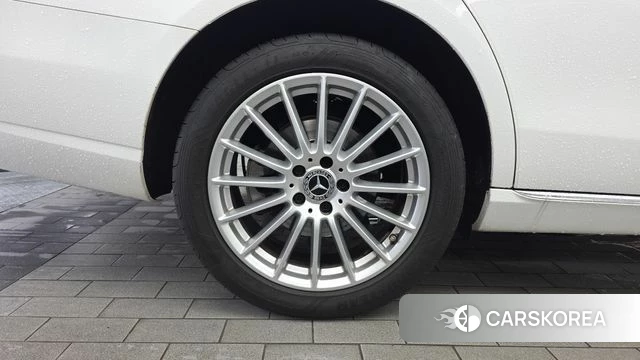 Mercedes-Benz E-Class W213 id 4608095 из Кореи 15
