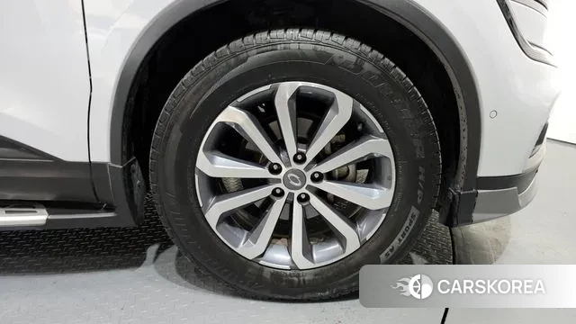 Renault Korea (Samsung) The New QM6 id 2886537 из Кореи 15