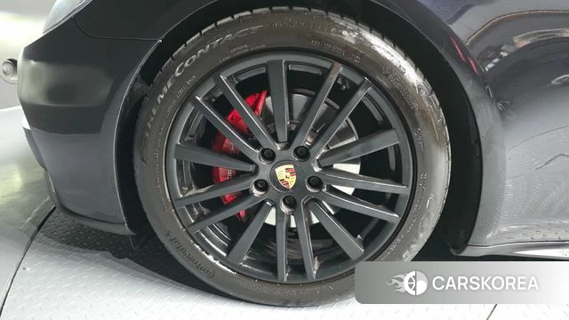 Porsche Panamera (971) id 3943118 из Кореи 15