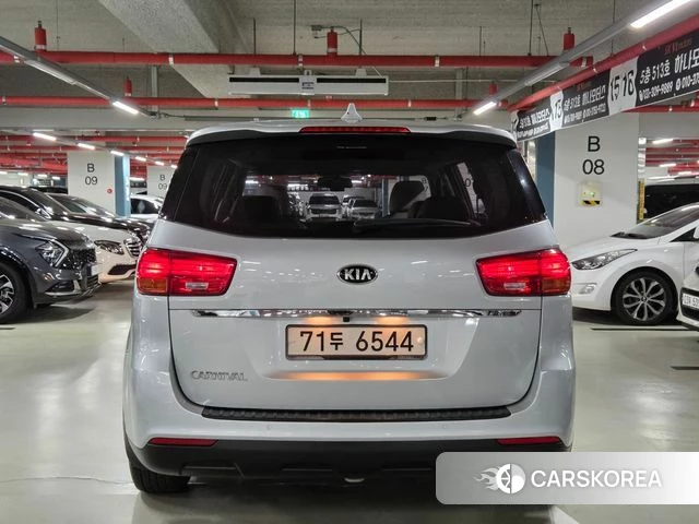 Kia All New Carnival id 4285950 из Кореи 15
