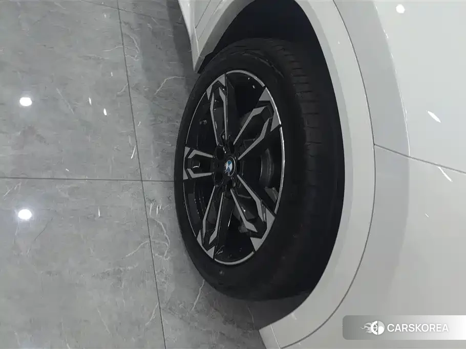 BMW X2 (imported) id 4545680 из Китая 11