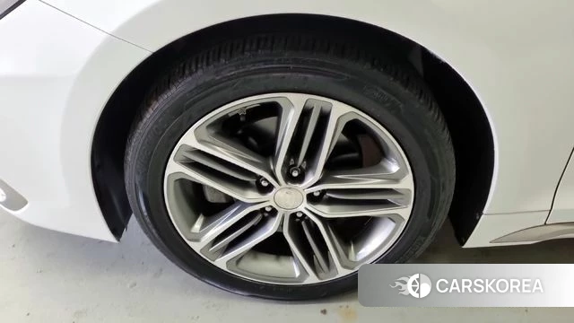 Hyundai Grandeur IG id 4626411 из Кореи 12