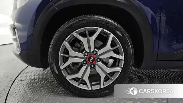 Kia Seltos id 3573570 из Кореи 15