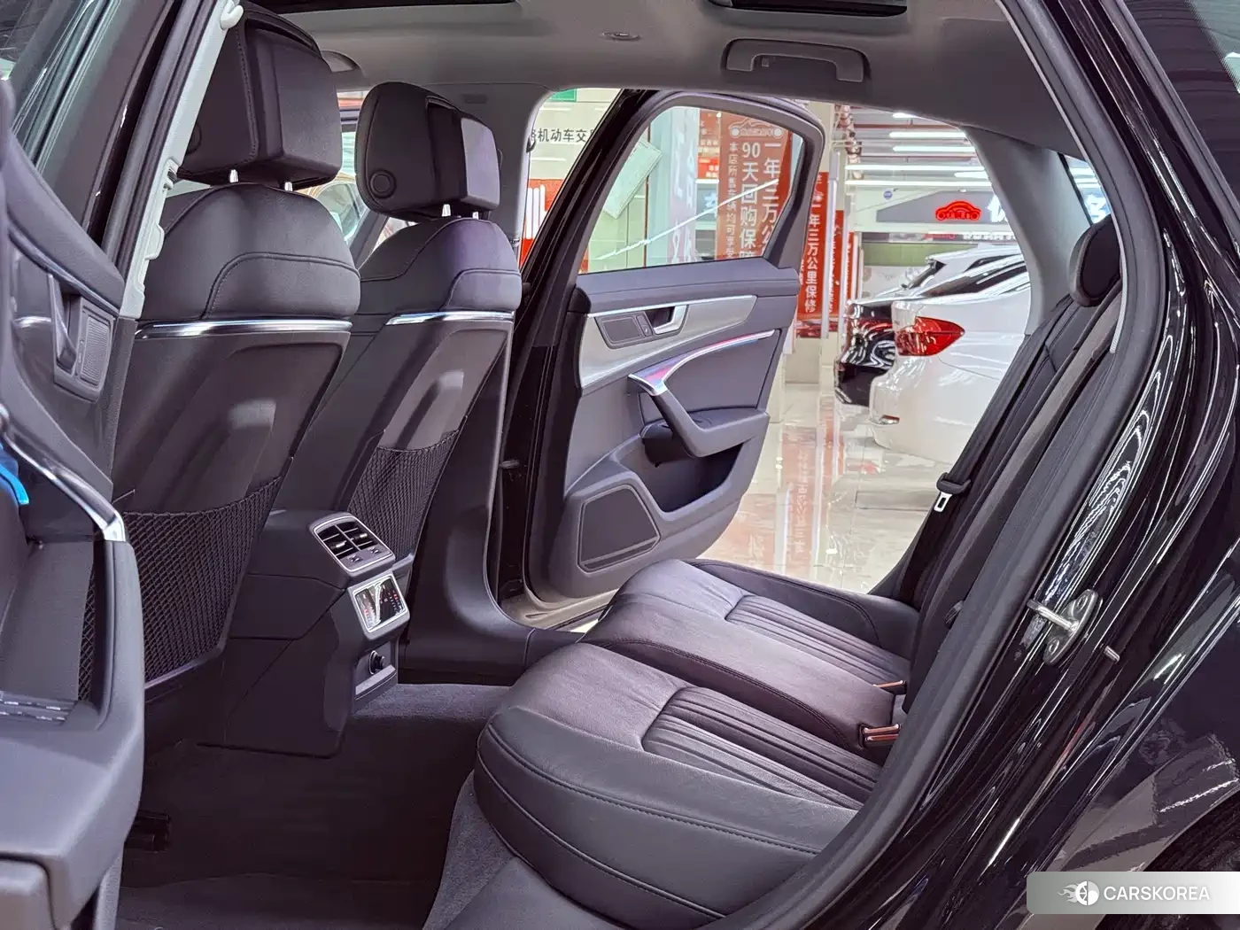 Audi A6L id 4601124 из Китая 9