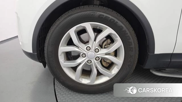 Land Rover Discovery 5 id 4615365 из Кореи 29