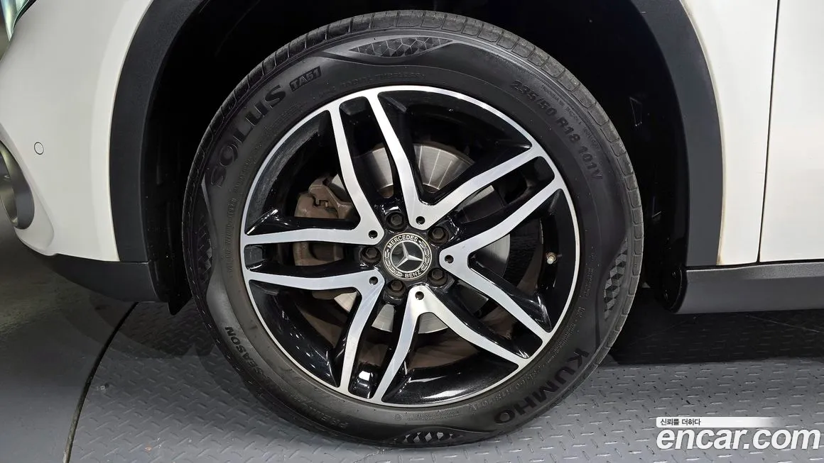 Mercedes-Benz GLA-Class X156 id 2152410 из Кореи 15