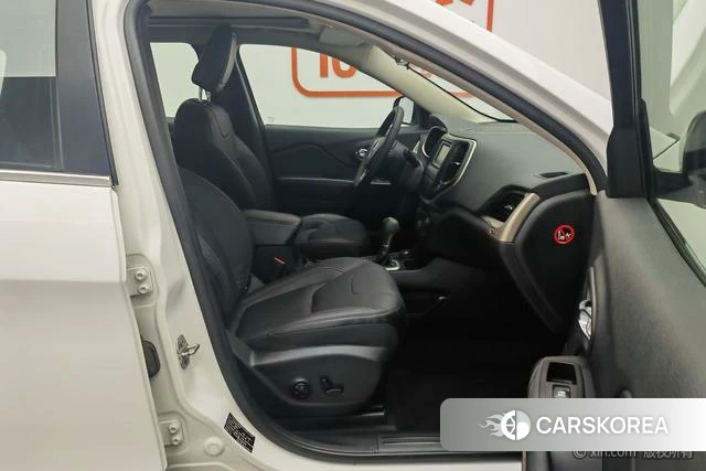 Jeep Free light id 4253562 из Китая 19