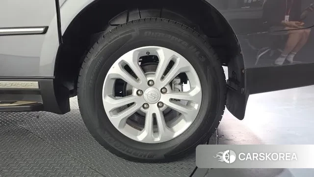 Ssangyong The New Korando Sports id 3244214 из Кореи 15