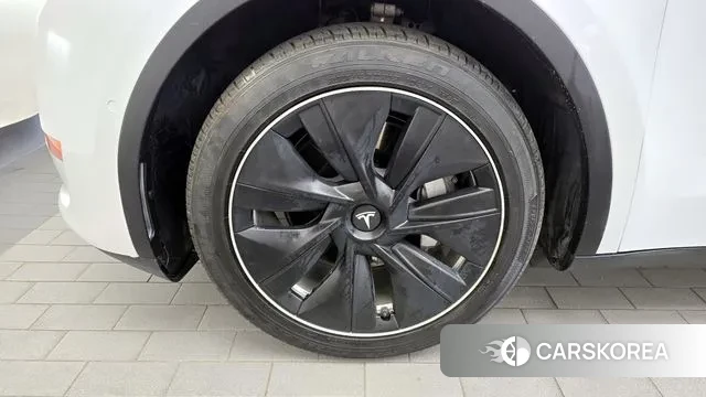 Tesla Model Y id 3003637 из Кореи 15