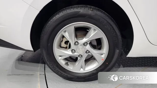 Hyundai Avante (CN7) id 3027702 из Кореи 15