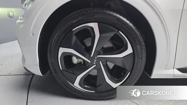 Kia EV6 id 3458663 из Кореи 15