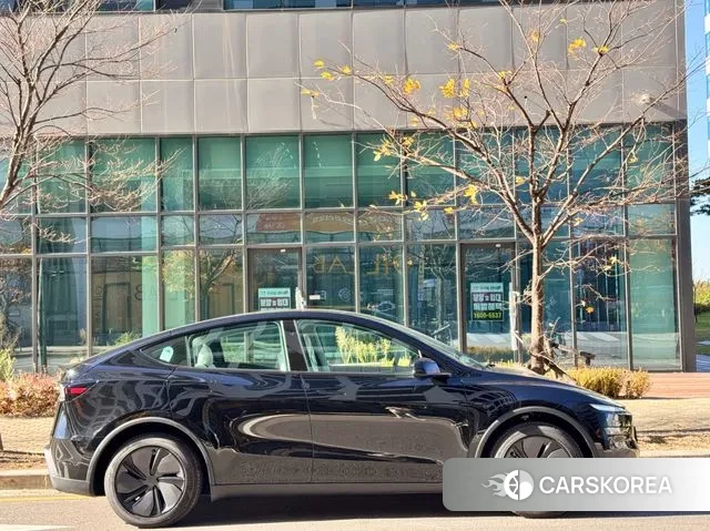 Tesla Model Y id 3341133 из Кореи 13