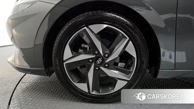 Hyundai Avante (CN7) id 3449109 из Кореи 15