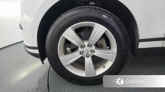 Land Rover Range Rover Velar id 4188249 из Кореи 15