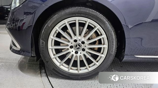 Mercedes-Benz E-Class W213 id 3860597 из Кореи 15