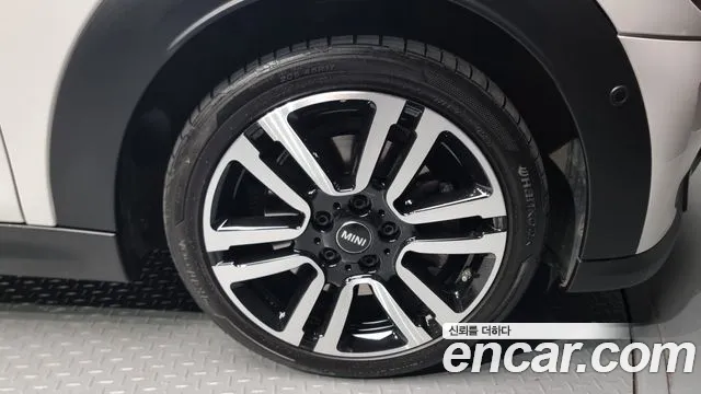 Mini Cooper S Convertible id 2734752 из Кореи 15