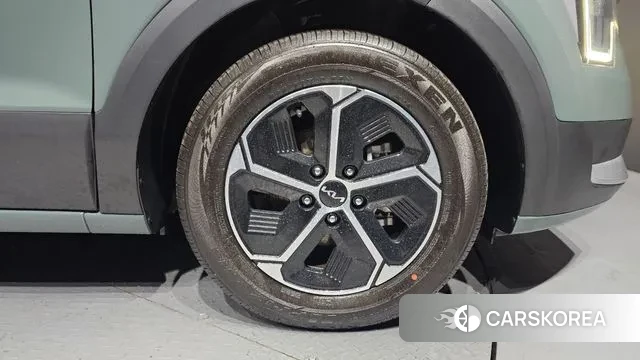 Kia Di Ol Nu Niro id 3670953 из Кореи 15