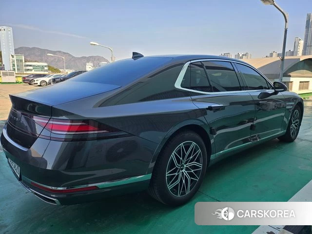 Genesis G90 (RS4) id 3839361 из Кореи 15