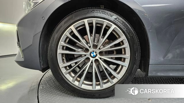 BMW 3 Series (G20) id 4693111 из Кореи 32