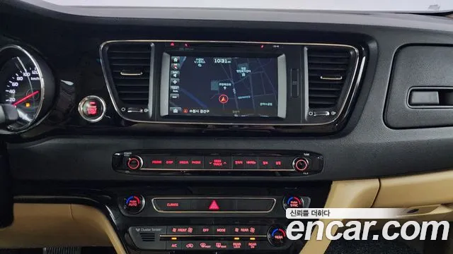 Kia All New Carnival id 2766085 из Кореи 15