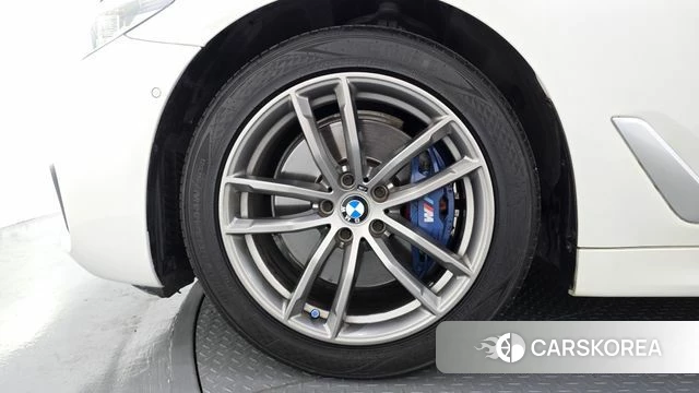 BMW 5 Series (G30) id 4663049 из Кореи 15