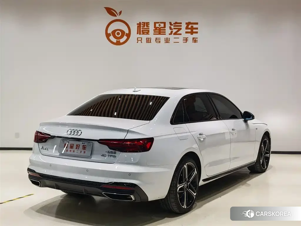 Audi A4L id 4617073 из Китая 10