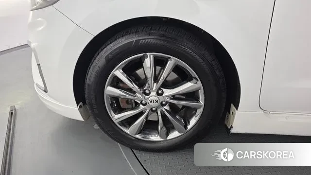 Kia The New Carnival id 3682495 из Кореи 15