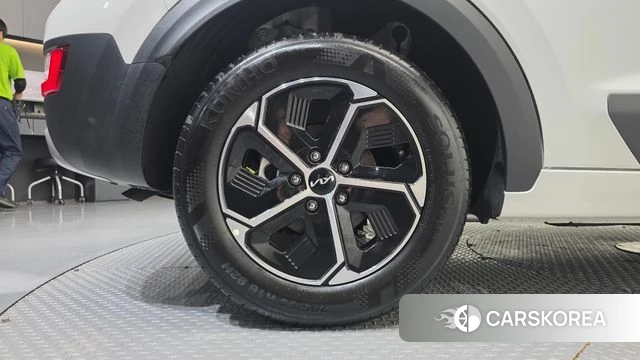 Kia Di Ol Nu Niro id 4655482 из Кореи 33