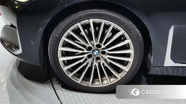 BMW 7 Series (G11) id 3712866 из Кореи 15