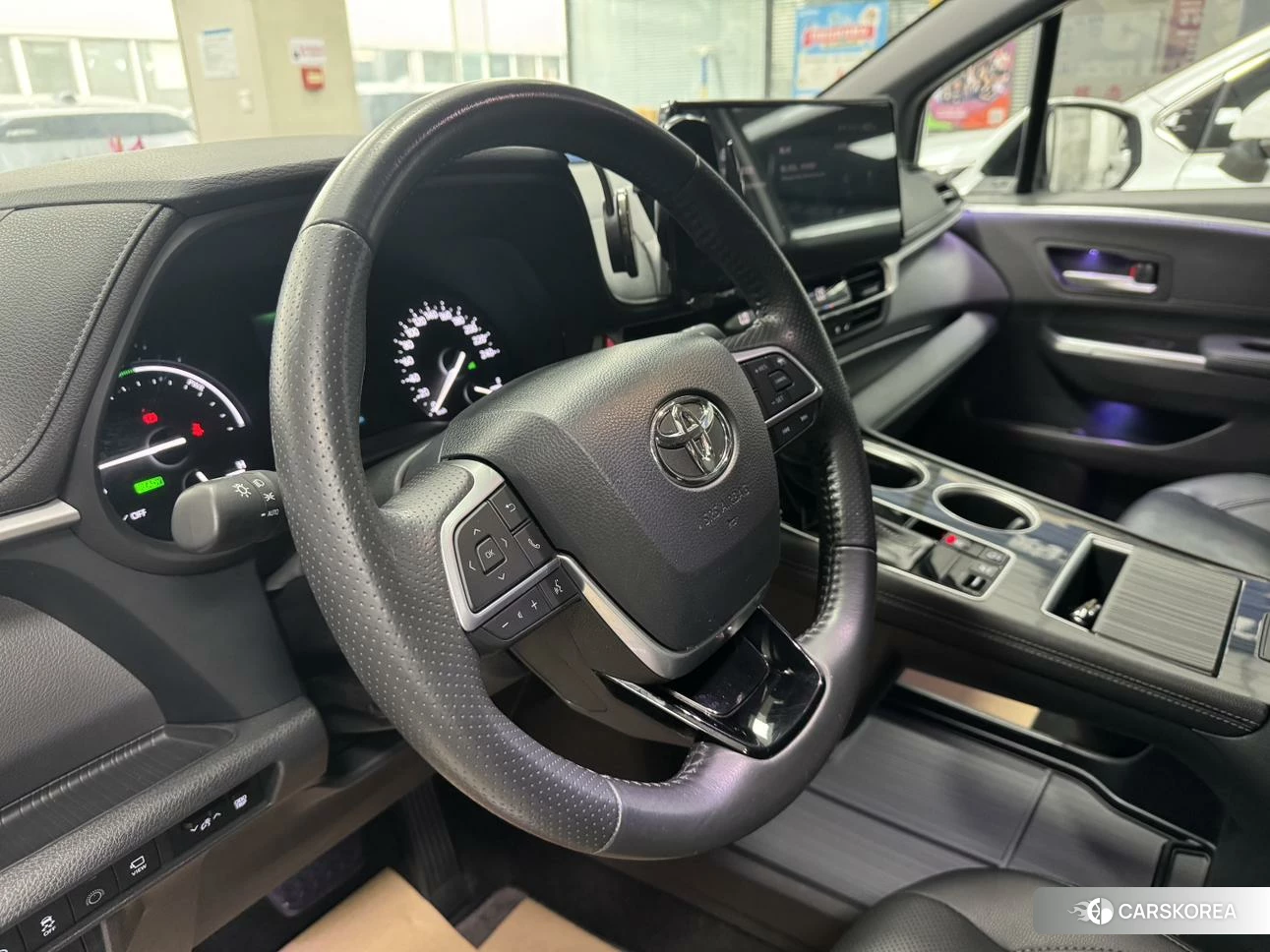 Toyota Saina id 4452355 из Китая 12