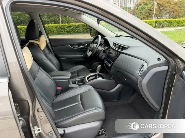 Nissan Qijun id 4353721 из Китая 15