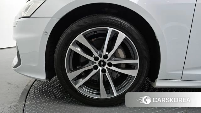 Audi A6 (C8) id 4309507 из Кореи 15