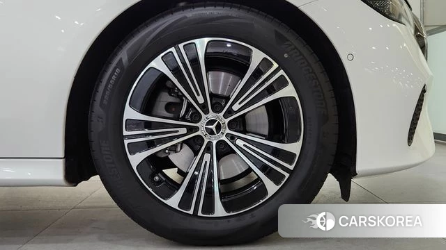 Mercedes-Benz E-Class W214 id 4719742 из Кореи 15