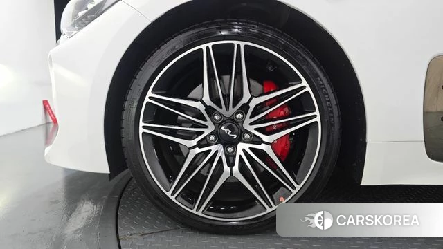 Kia Stinger Meister id 4793309 из Кореи 15