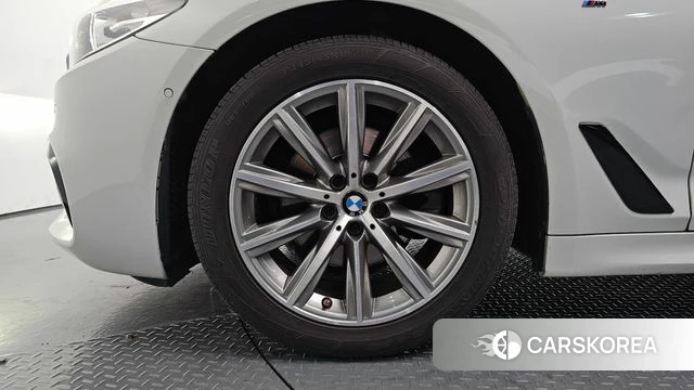 BMW 5 Series (G30) id 4610448 из Кореи 15